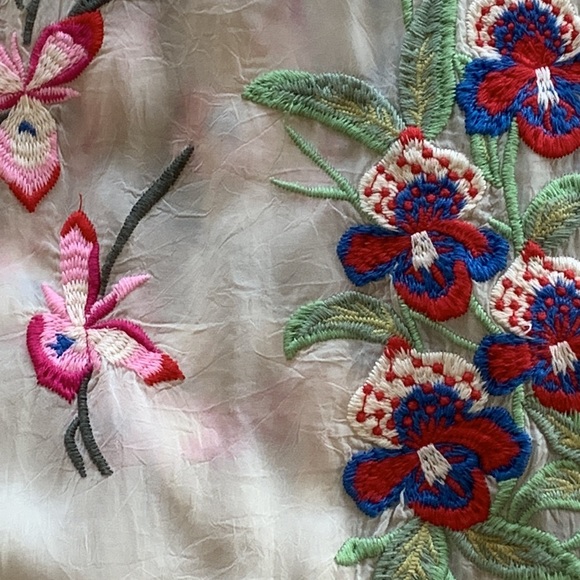 Johnny Was Tropical Garden Pintuck Floral Tunic Size M - Picture 11 of 11